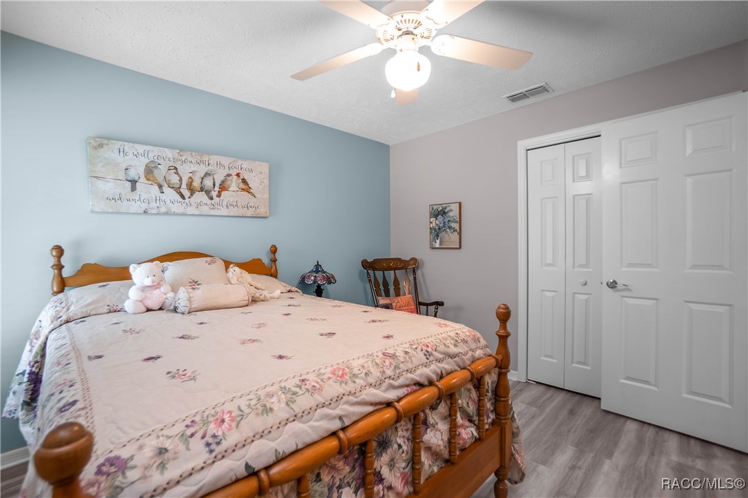 3216 S Franklin Terrace