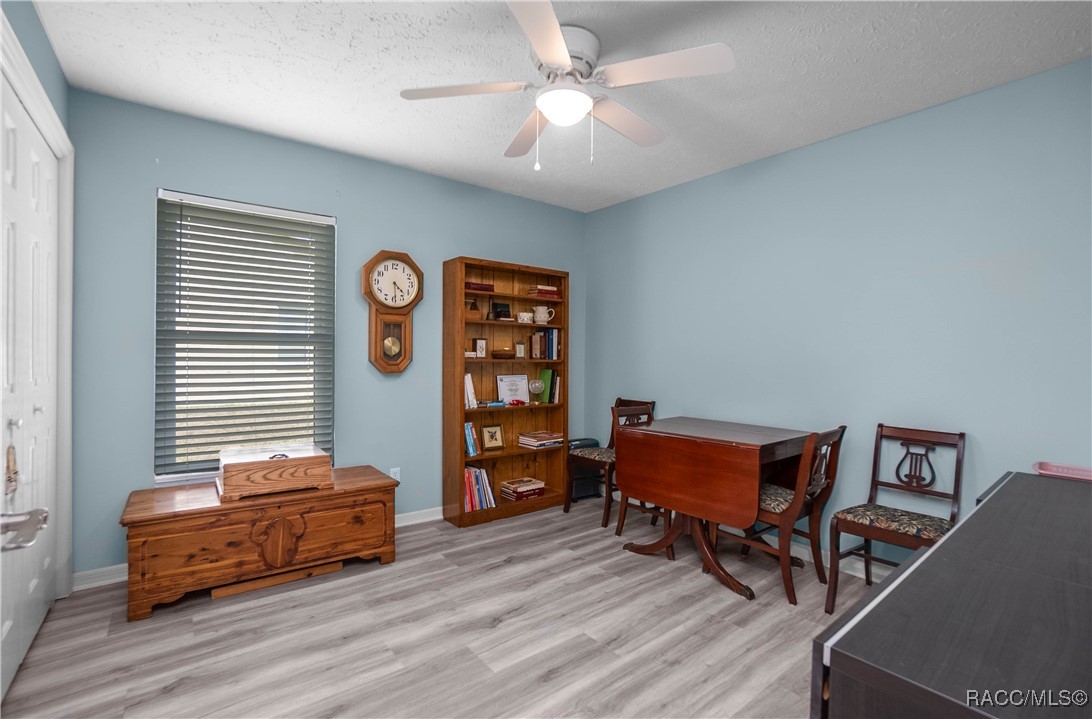 3216 S Franklin Terrace