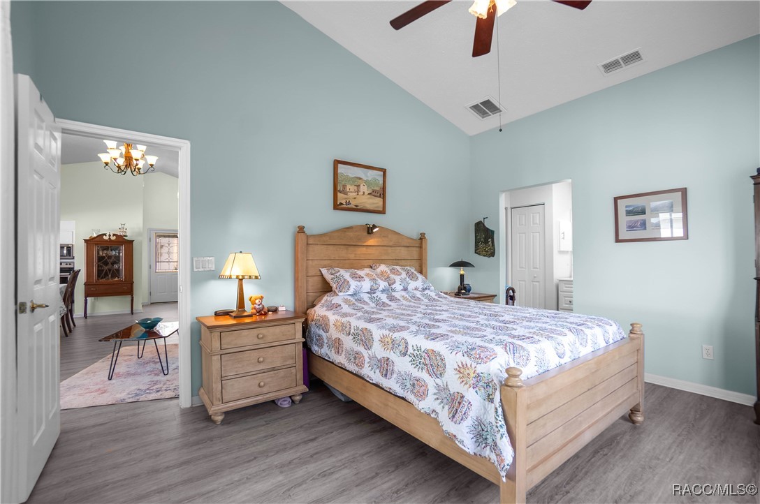 10469 S Drew Bryant Circle