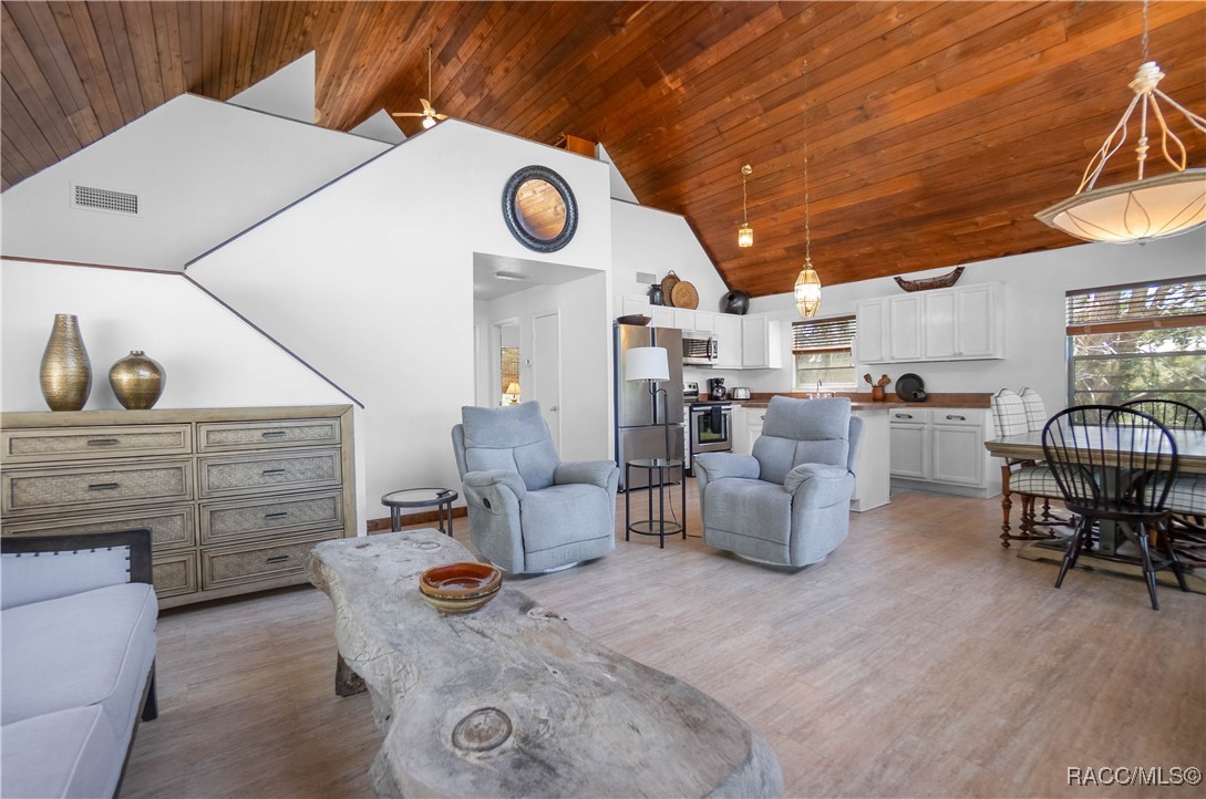 16490 SW Indiana Avenue