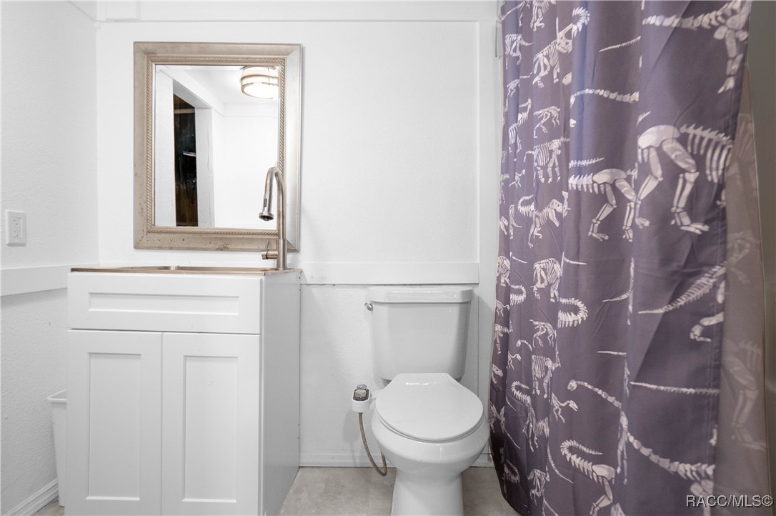 16490 SW Indiana Avenue