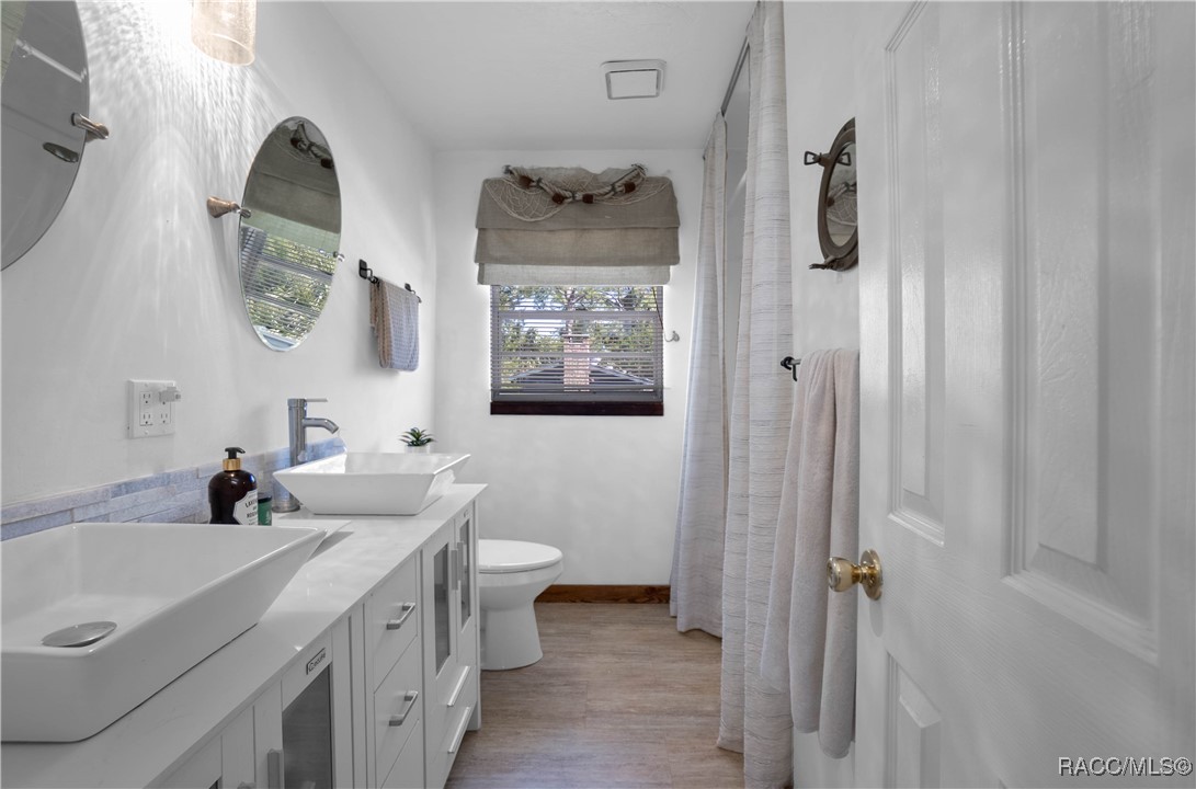 16490 SW Indiana Avenue