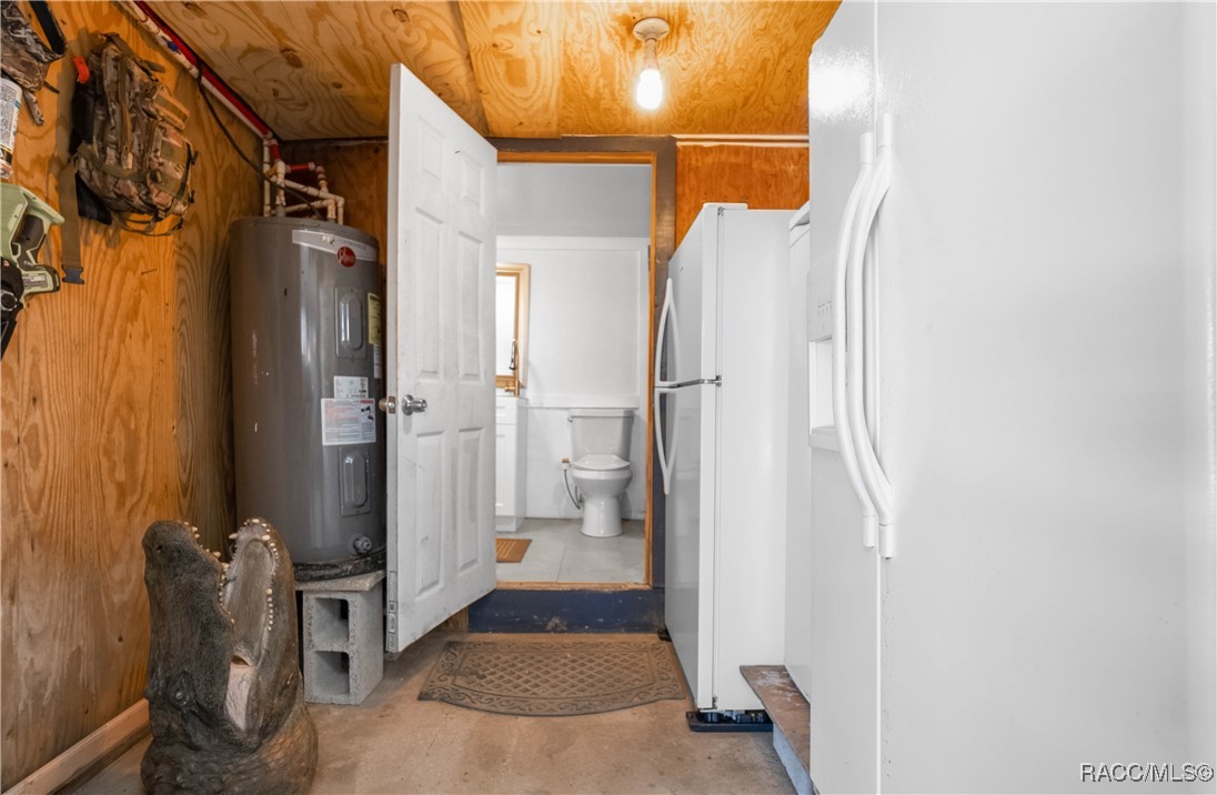 16490 SW Indiana Avenue