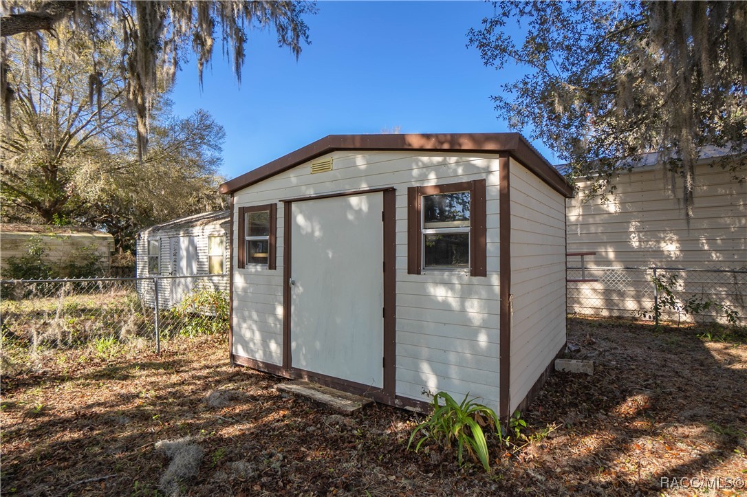 6076 N Speckled Perch Terrace