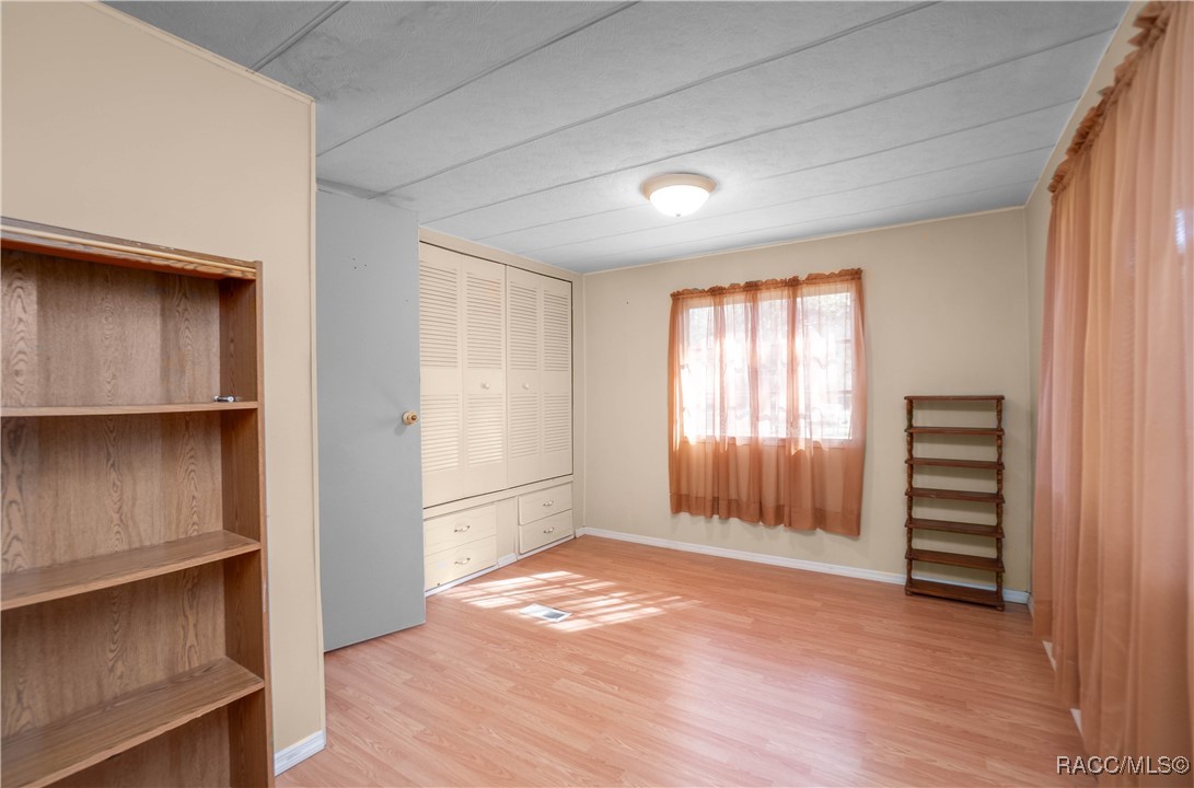 6076 N Speckled Perch Terrace