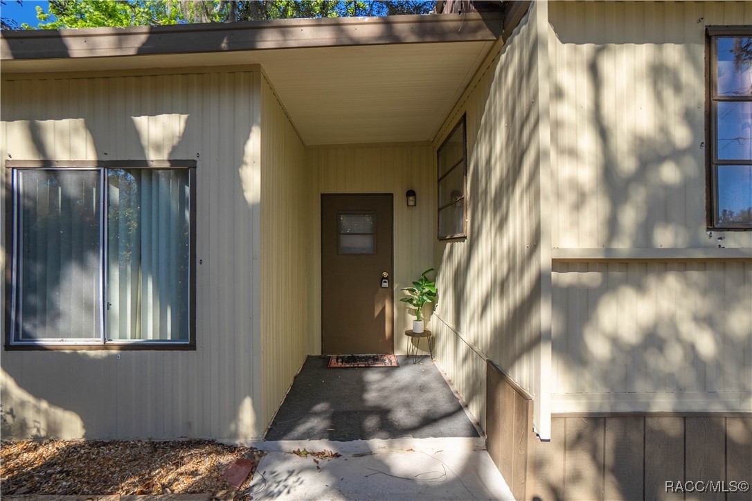 6076 N Speckled Perch Terrace