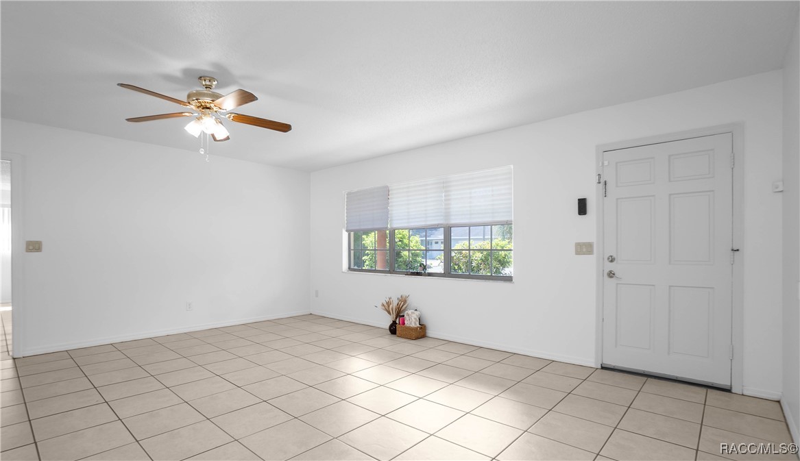 6377 E Wingate Street