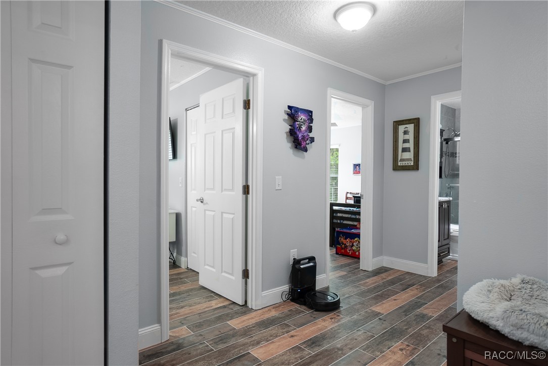 3956 S Fernpark Terrace