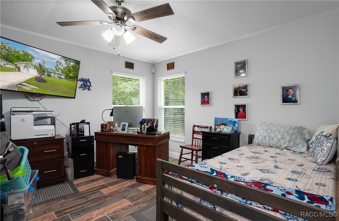 3956 S Fernpark Terrace