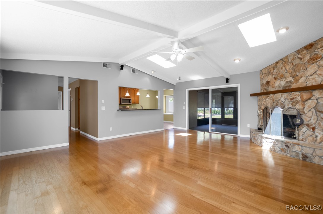 3495 E Foxwood Court