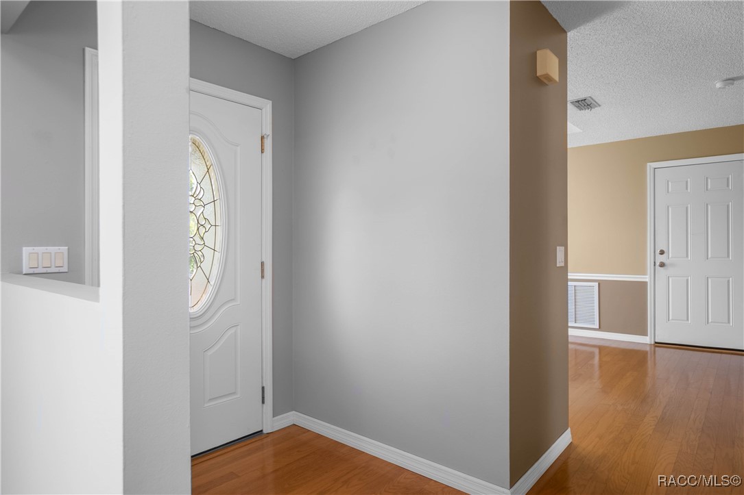 3495 E Foxwood Court