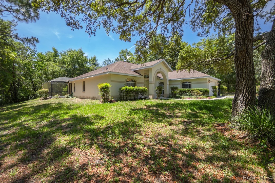 4581 N Rushmore Loop