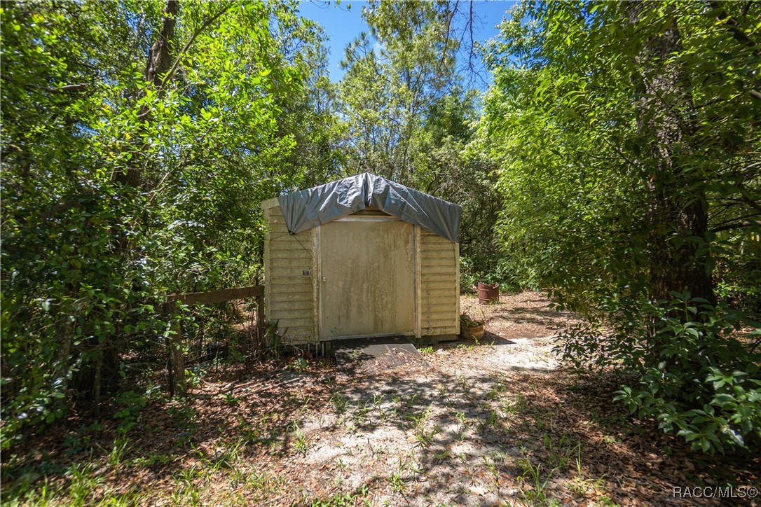 4581 N Rushmore Loop