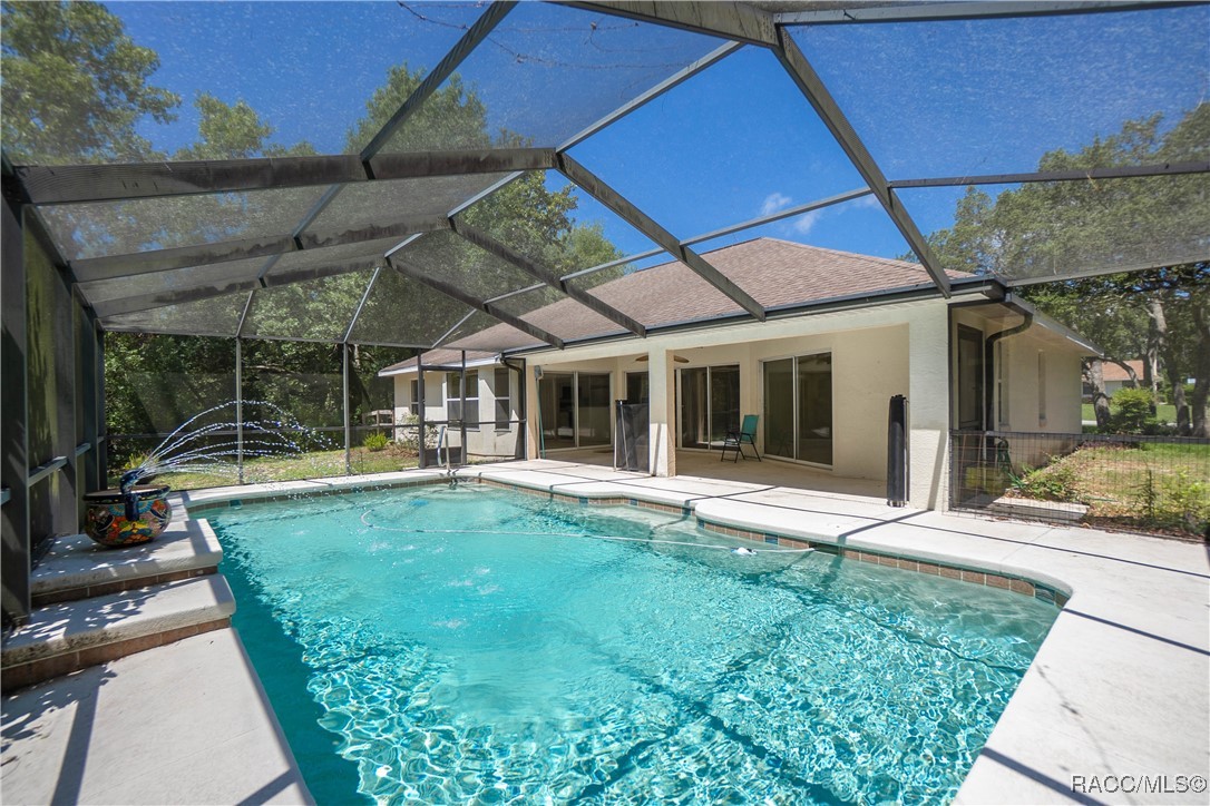 4581 N Rushmore Loop