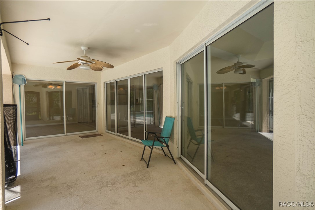 4581 N Rushmore Loop