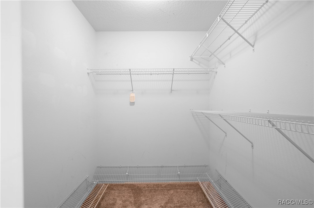 4581 N Rushmore Loop