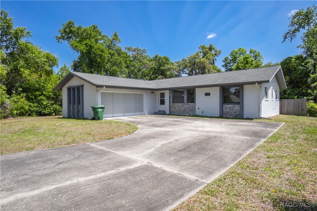 1104 Trailridge Avenue