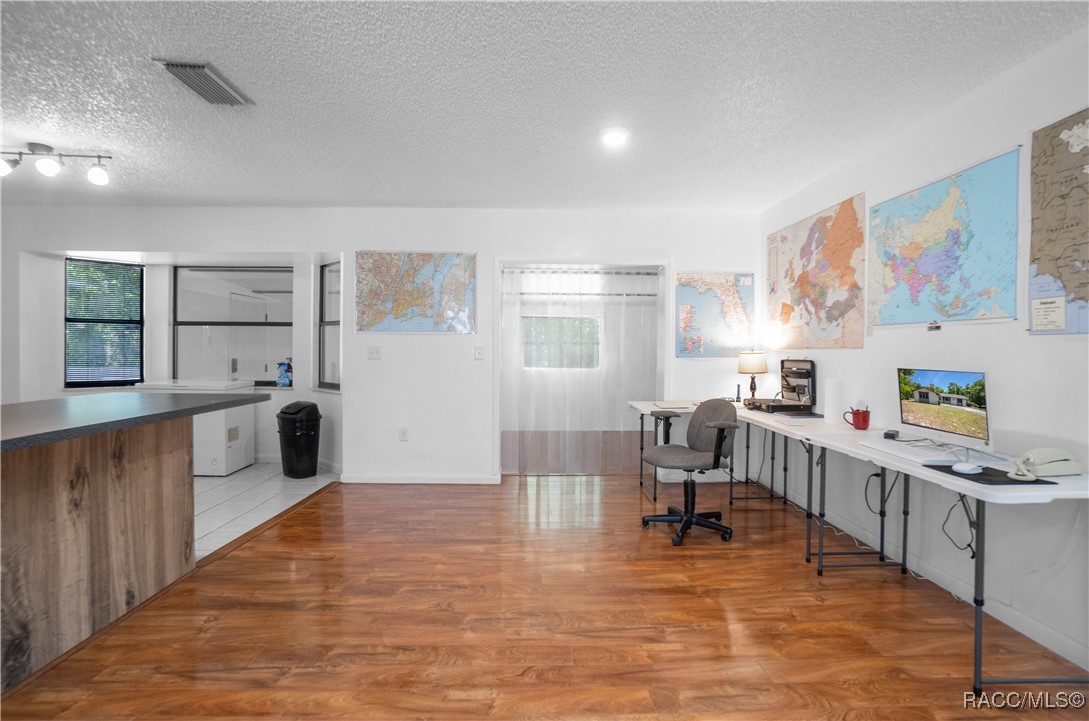 1104 Trailridge Avenue