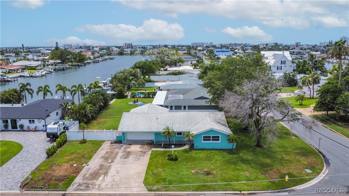 505 Capri Boulevard