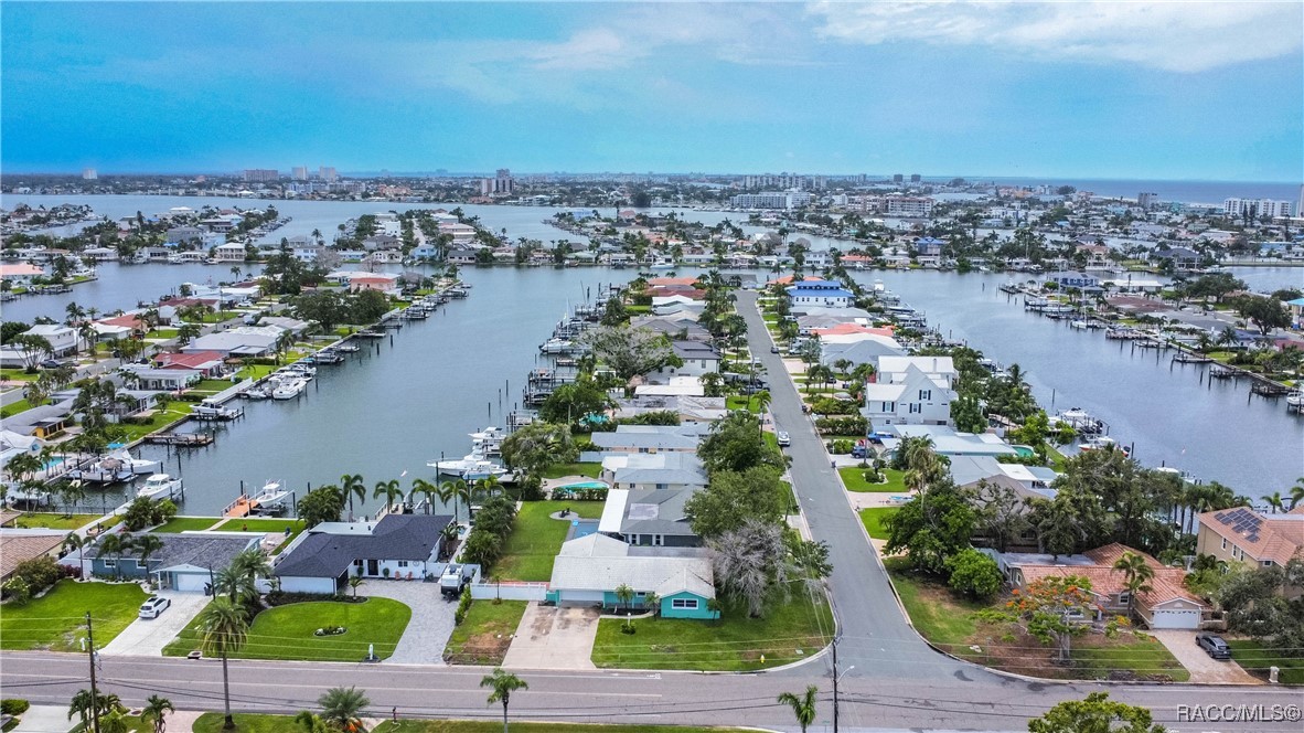 505 Capri Boulevard