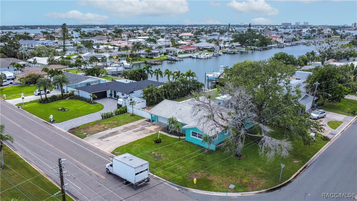 505 Capri Boulevard