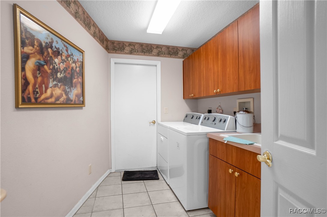 5326 N Red Ribbon Point