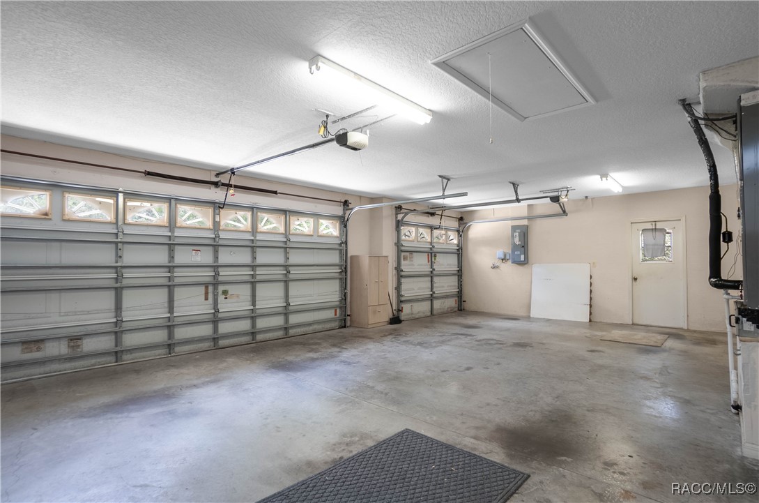 5326 N Red Ribbon Point