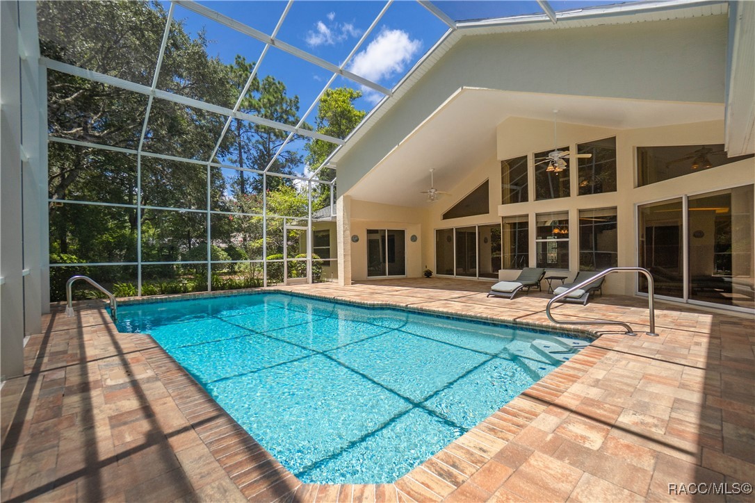 5326 N Red Ribbon Point