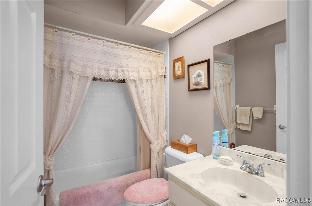 270 E Glassboro Court 6A