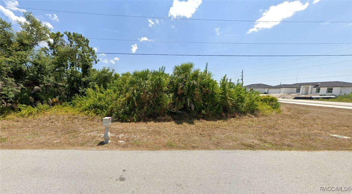 14169 Barnwood Lane