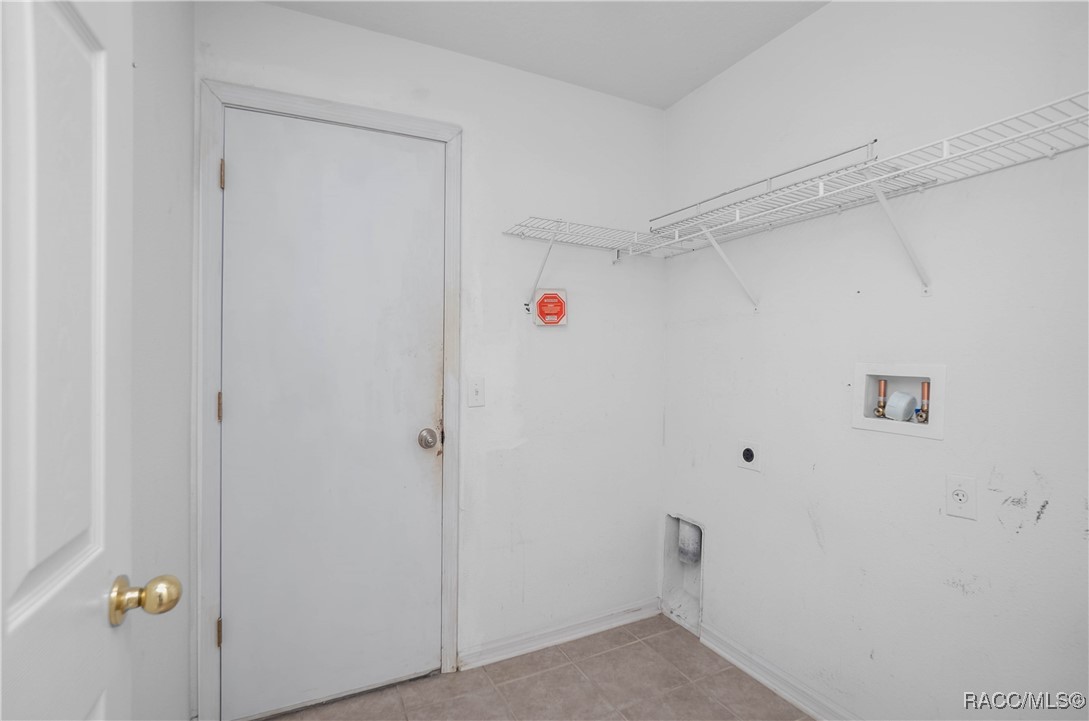 5 Pitcairn Court