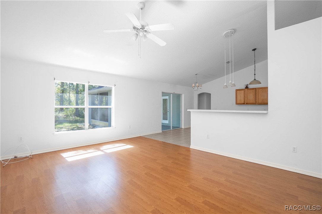 5 Pitcairn Court