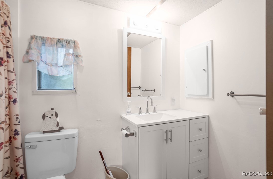 8032 E Bayberry Lane