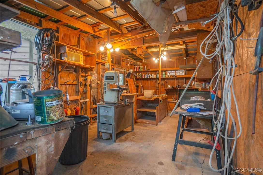 8032 E Bayberry Lane