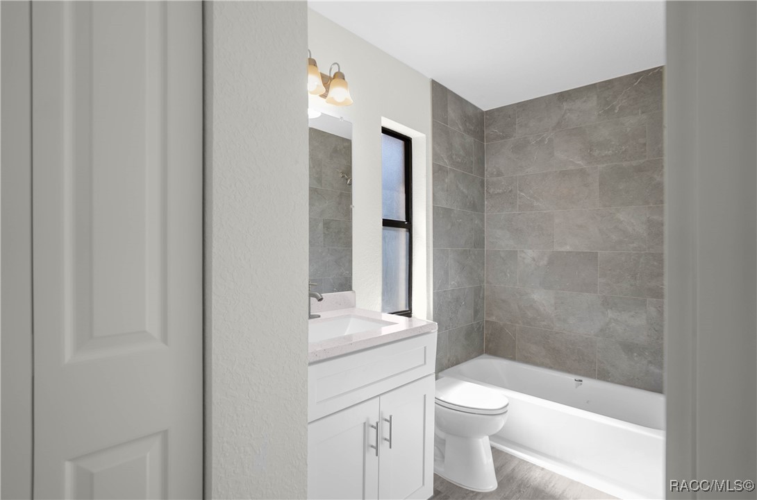 105 E Harvard Street