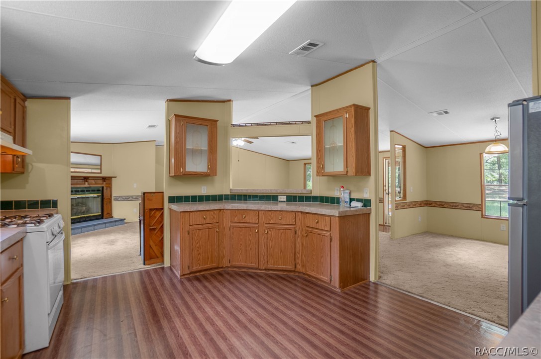 2349 NE 46th Circle