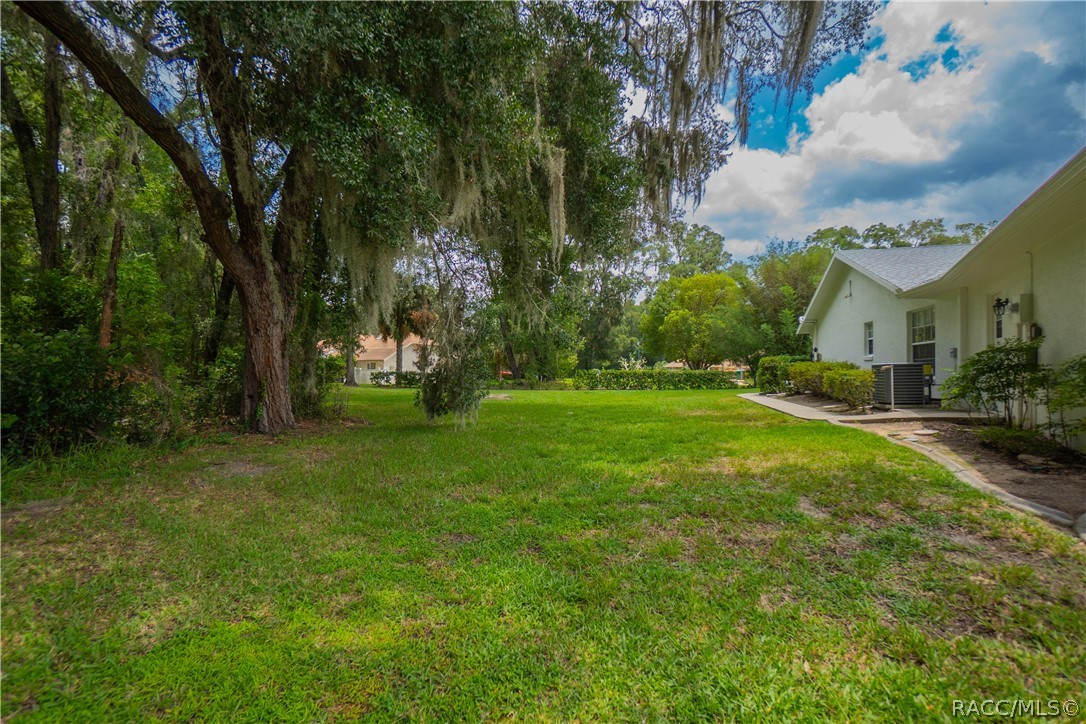 3048 E Balmoral Court