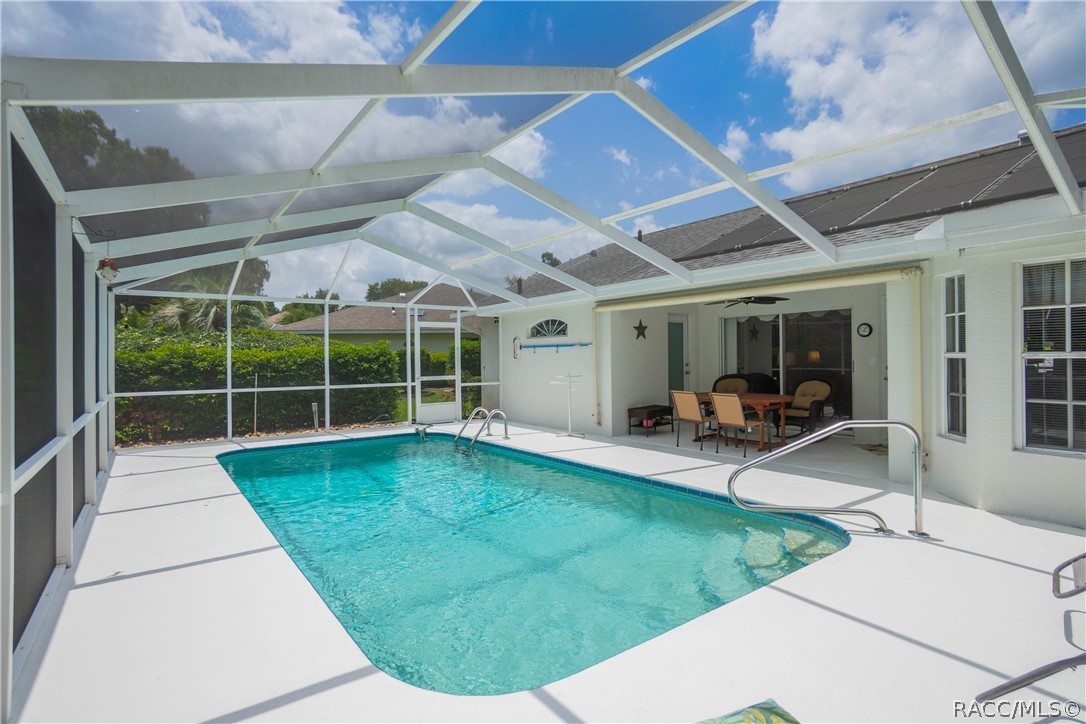 3048 E Balmoral Court