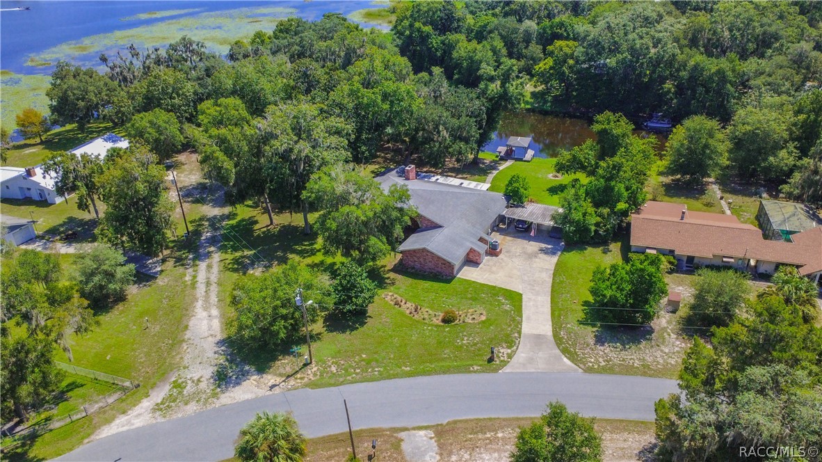 3711 E Turquoise Drive