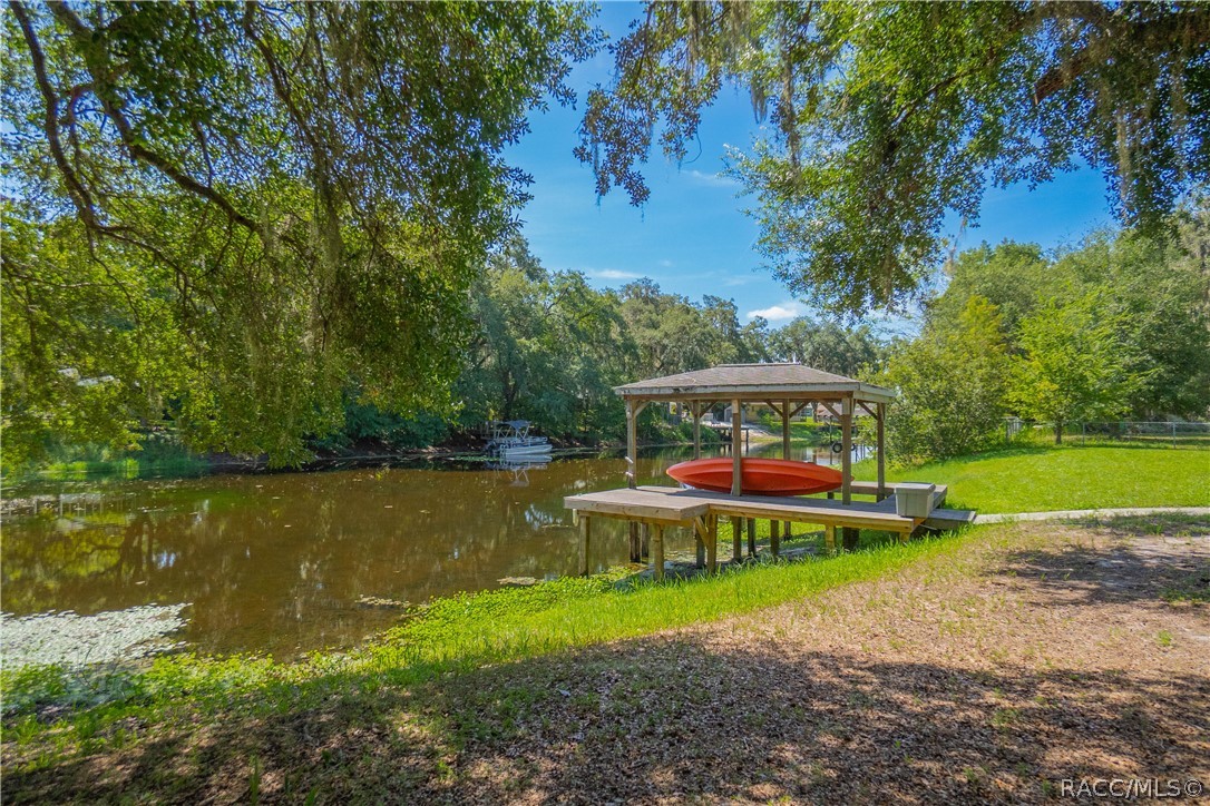 3711 E Turquoise Drive