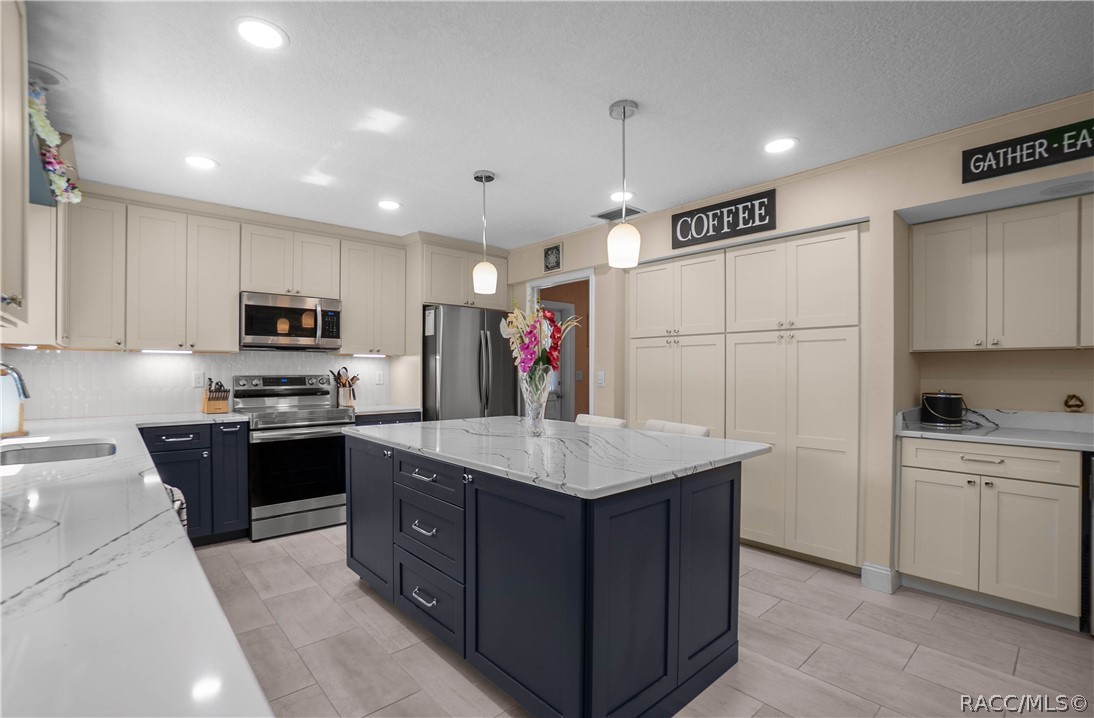 3711 E Turquoise Drive