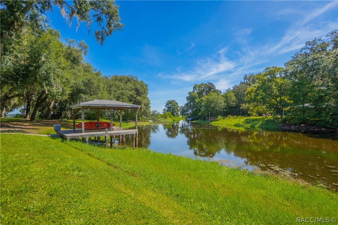 3711 E Turquoise Drive