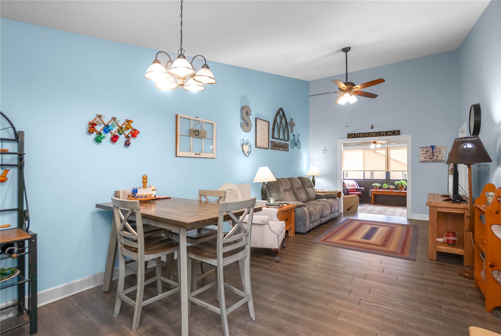 270 E GLASSBORO CT #6A