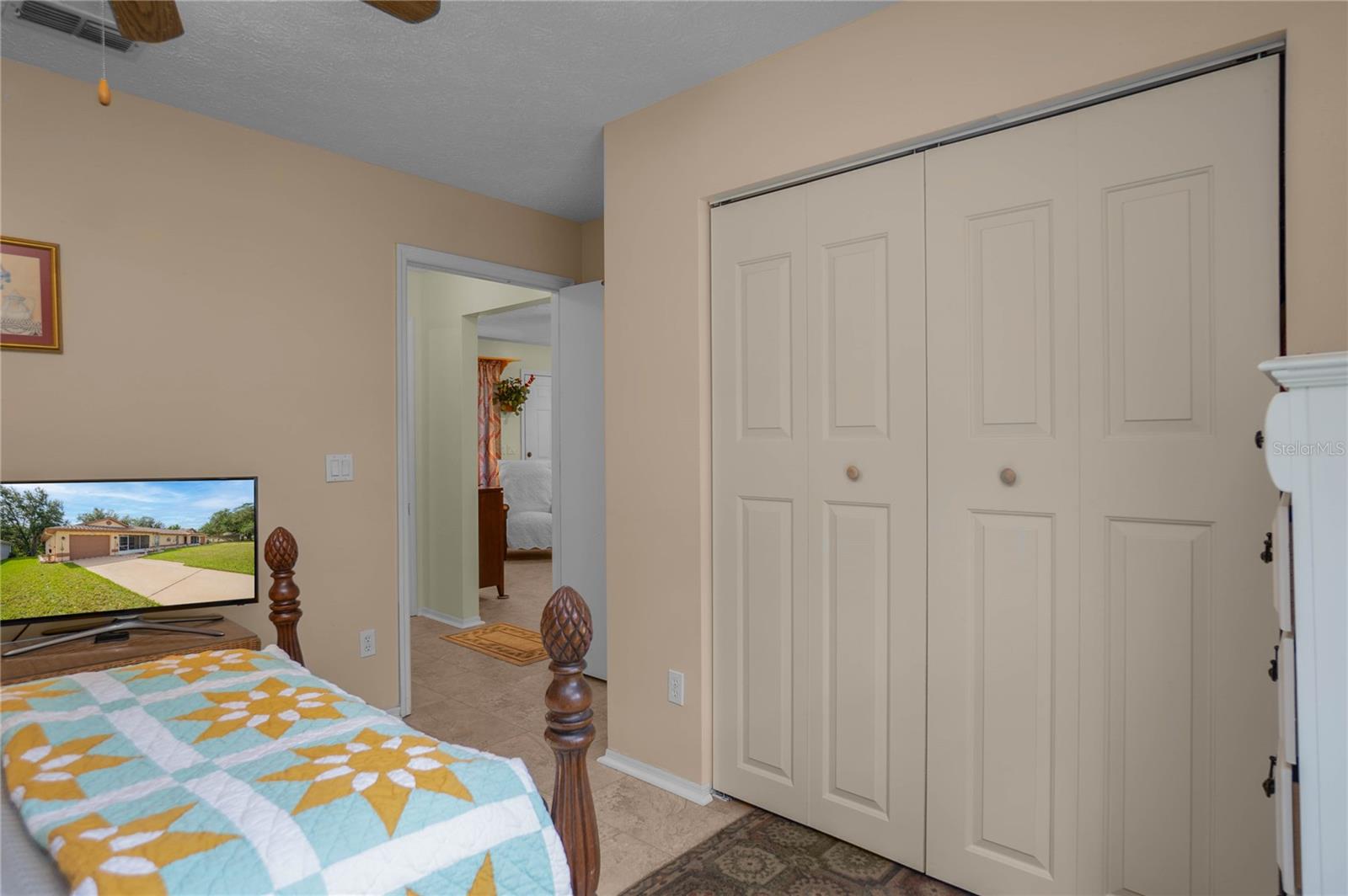 10407 S DREW BRYANT CIR