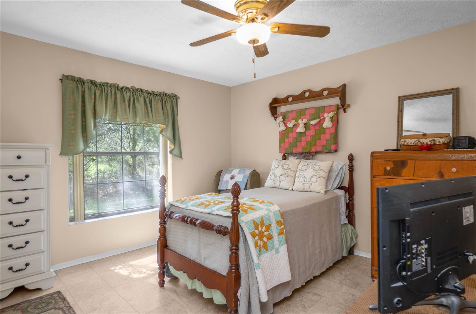 10407 S DREW BRYANT CIR