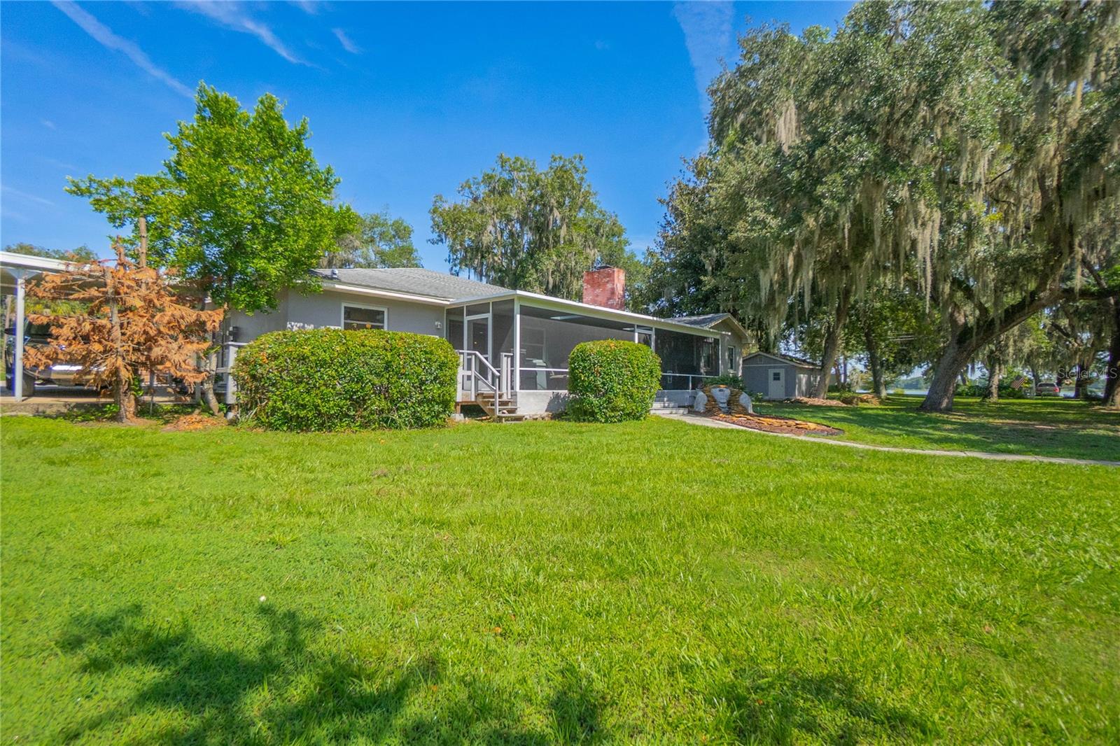 3711 E TURQUOISE DR
