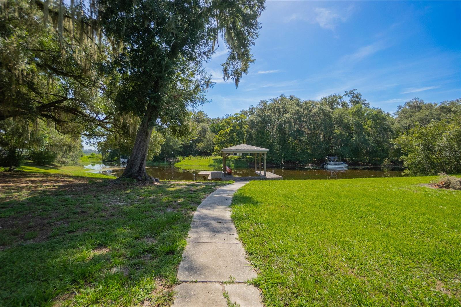 3711 E TURQUOISE DR