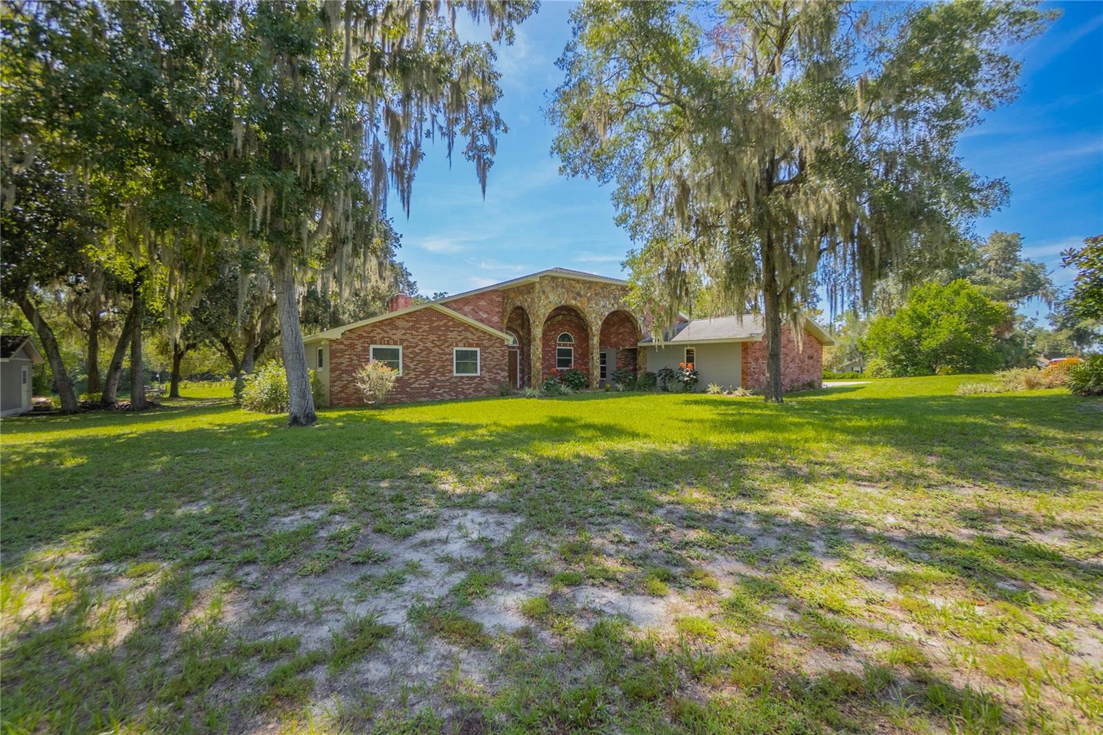 3711 E TURQUOISE DR