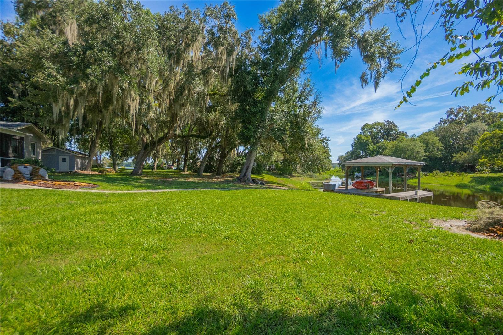 3711 E TURQUOISE DR
