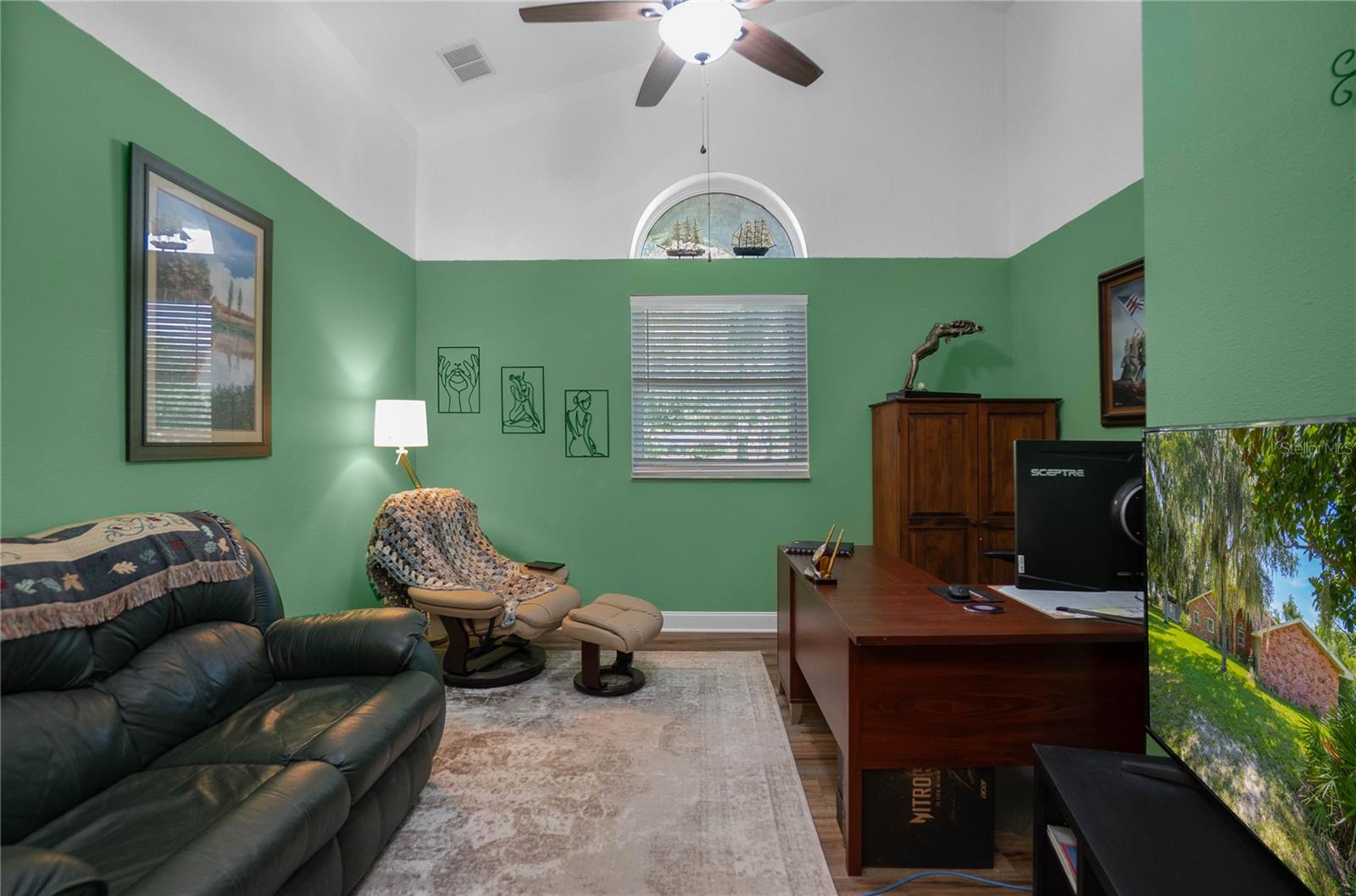 3711 E TURQUOISE DR